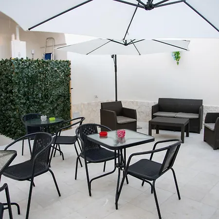 Dimora Guerrieri 4* Бриндизи